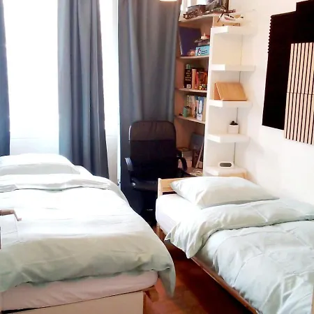 Entire In Apartment *
