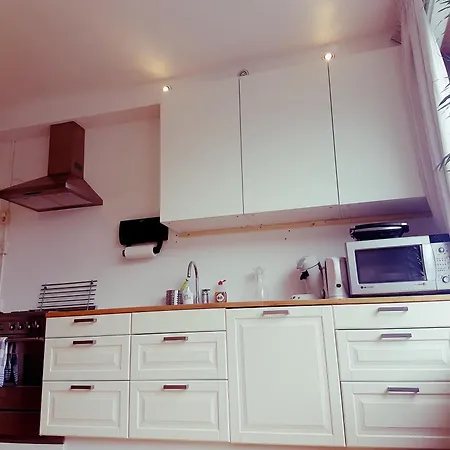 Entire In Apartment