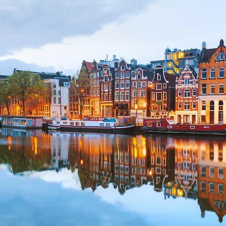 Apartament Entire In Amsterdam